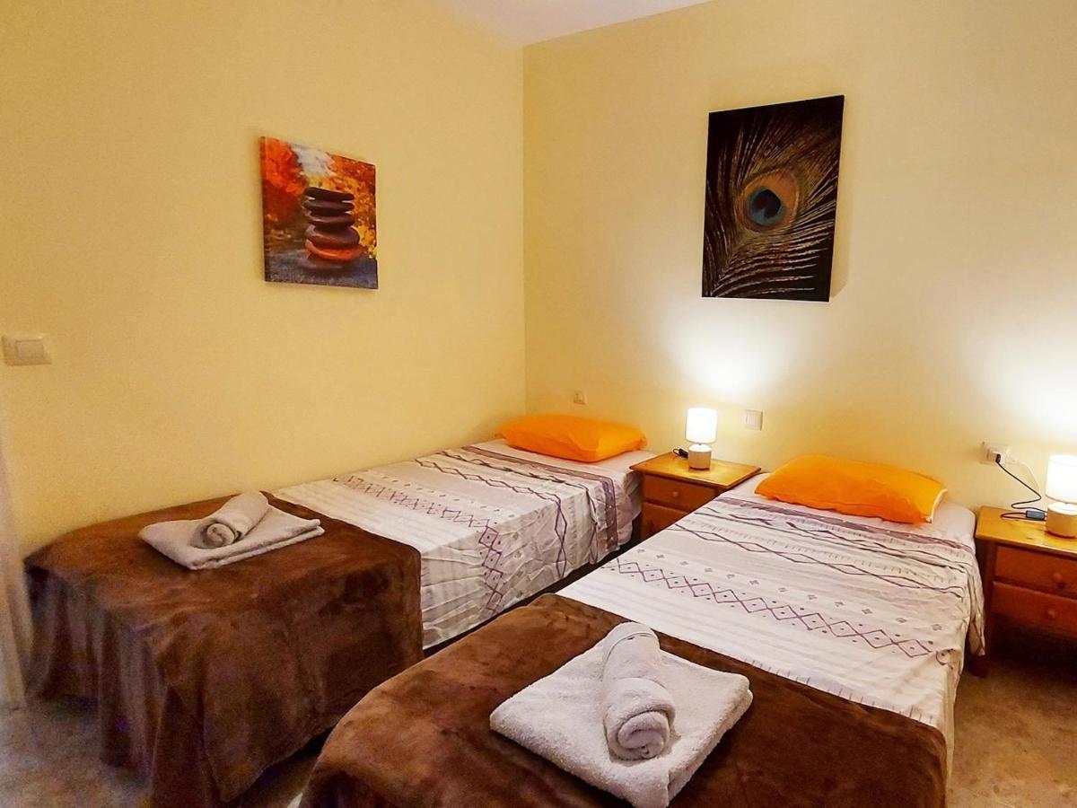Modern And Centric Apartment With Air Conditioning - By Tenerifehints El Médano Esterno foto