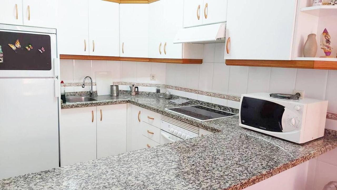 Modern And Centric Apartment With Air Conditioning - By Tenerifehints El Médano Esterno foto